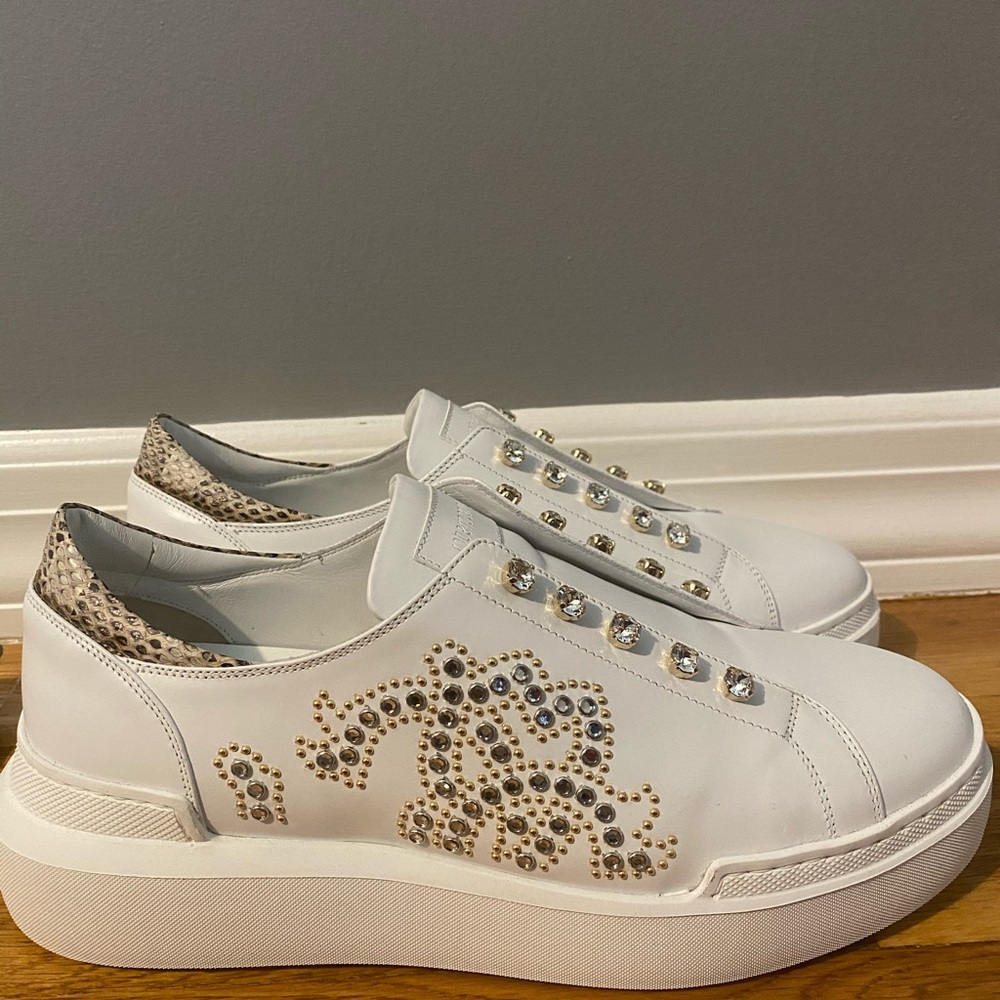 ROBERTO CAVALLI WHITE EMBELLISHED LUXURY S…